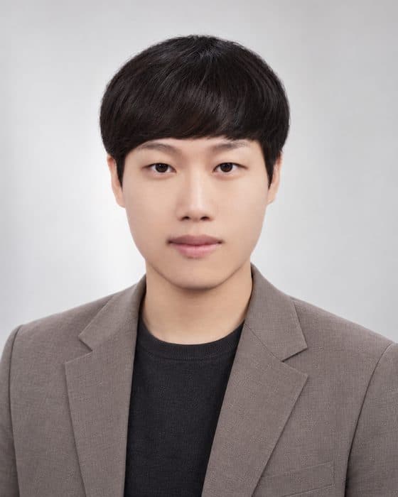 정준영 선생님 (부담임) 프로필 사진